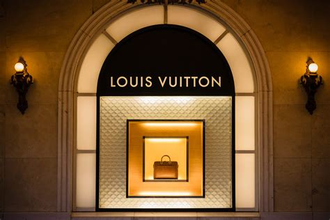 louis vuitton history of the brand|louis vuitton founder.